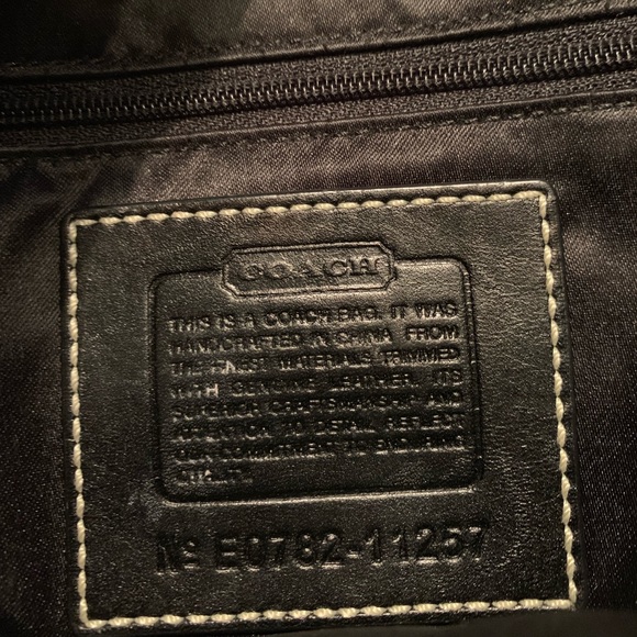 Coach bag in great condition! - Picture 7 of 8